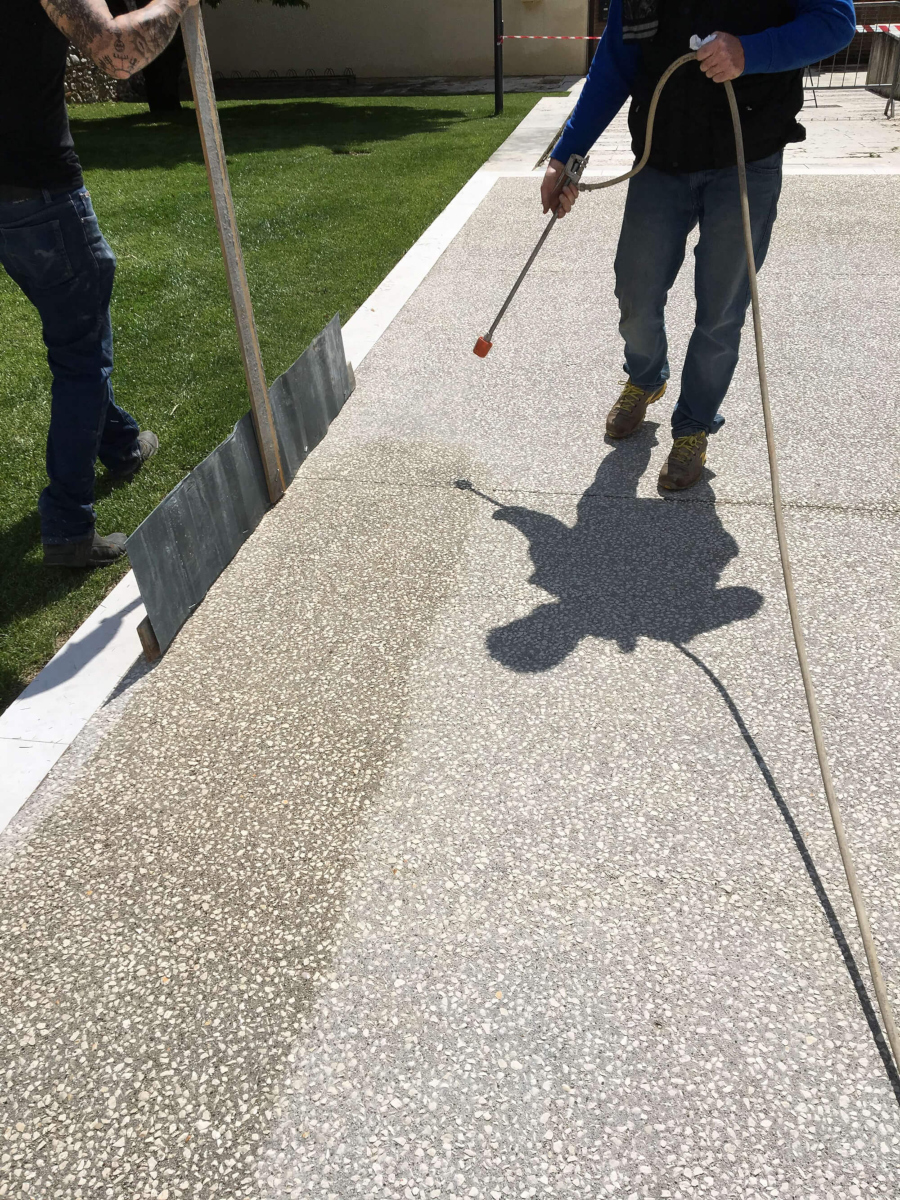 Ecobeton Pavishield na podłożu z płukanego żwiru